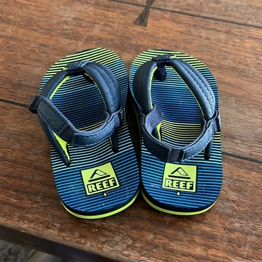 Reef Kids Sandals - Blue and Yellow